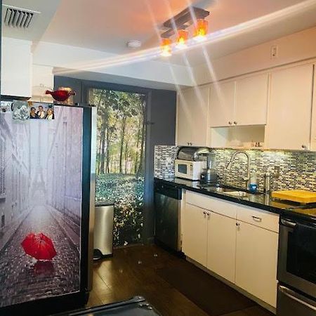 Beautiful Private One Bedroom One Bath North Miami Exteriör bild